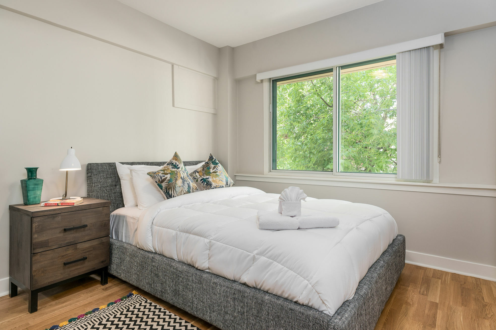 Modern 1Br In Milton Park By Sonder Lejlighed Montréal Eksteriør billede